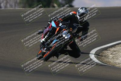 media/Sep-21-2025-TrackDaz (Sun) [[277c75b276]]/A Group/12pm (Turn 2)/